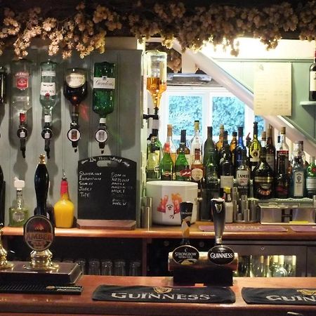 The White Horse Inn كانتربيري المظهر الخارجي الصورة