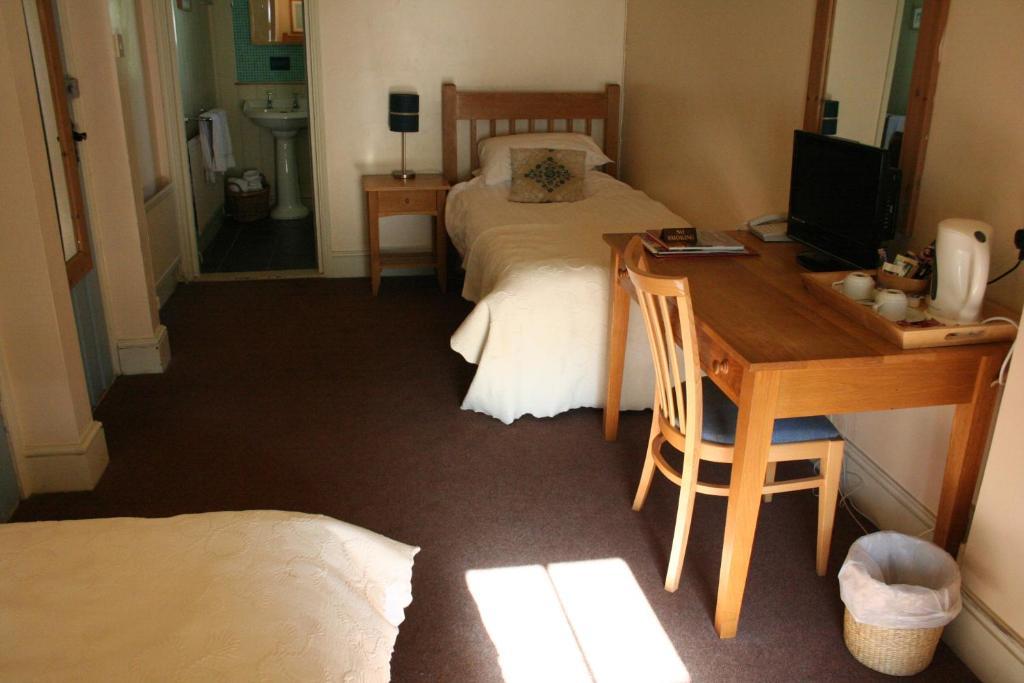 The White Horse Inn كانتربيري الغرفة الصورة