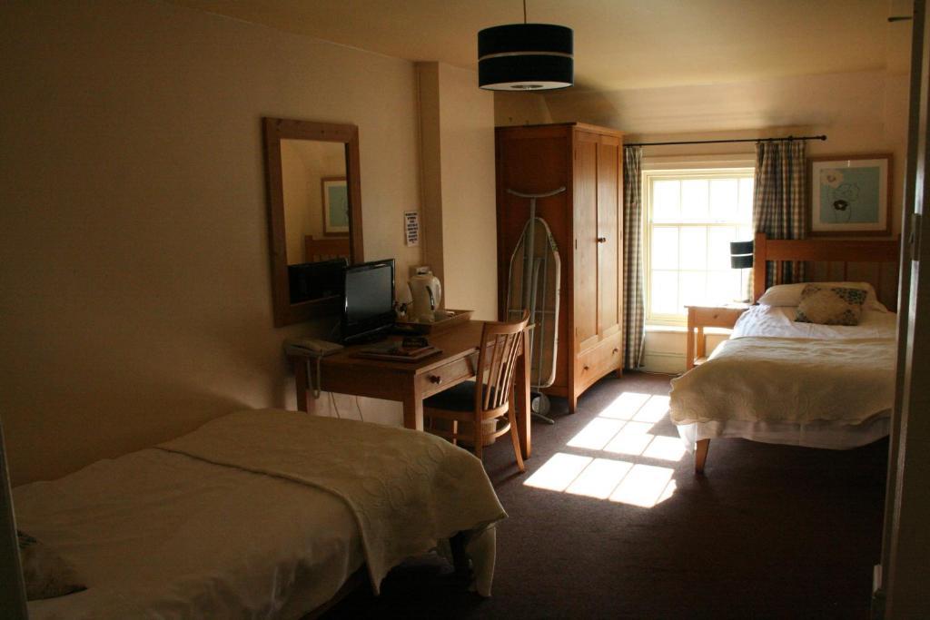 The White Horse Inn كانتربيري الغرفة الصورة